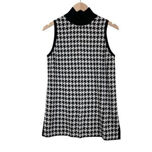 Chico's Black Houndstooth Sleeveless Sweater Tank Size 2 (Large)